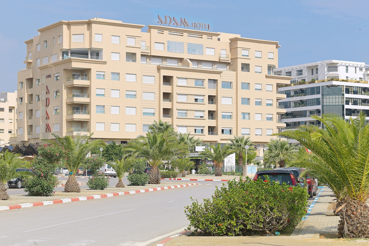 Hôtel & Façade — ADAM Hotel Suites Tunis